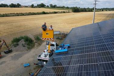 découvrez les meilleurs installateurs photovoltaïques en france pour maximiser votre production d'énergie solaire. profitez d'un service professionnel et de conseils personnalisés pour une installation efficace et durable.