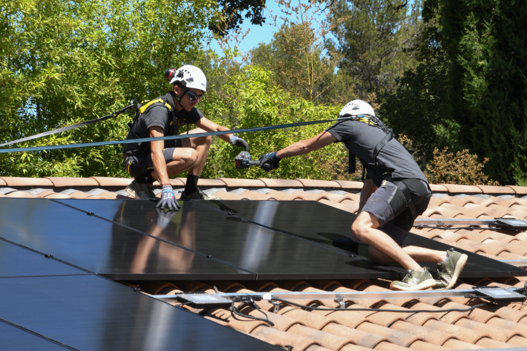 découvrez nos services d'installation certifiés rge, garantissant des travaux de qualité pour vos projets d'économie d'énergie. faites confiance à nos experts pour des solutions durables et respectueuses de l'environnement.