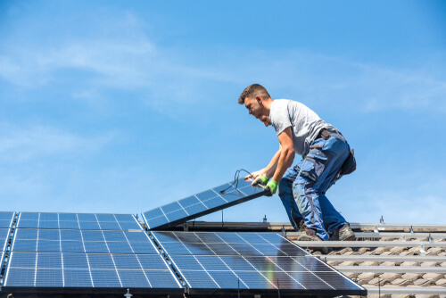 découvrez nos services d'installateur solaire professionnels pour transformer votre énergie renouvelable. profitez d'installations sur mesure, économies d'énergie et un avenir durable grâce à nos solutions solaires innovantes.