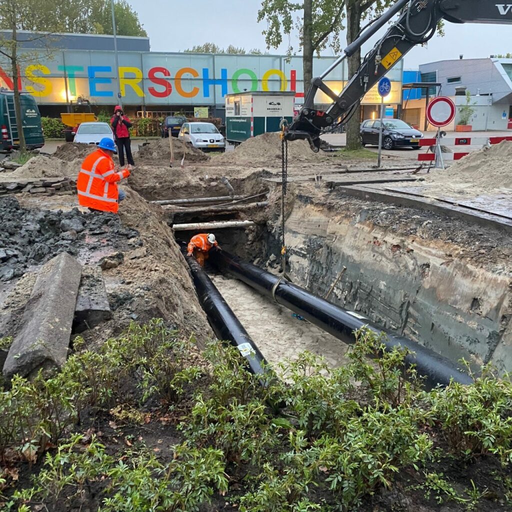 découvrez notre service d'installateur urbain durable, spécialisé dans la création d'espaces verts, de solutions de mobilité écoresponsables et d'infrastructures respectueuses de l'environnement, pour transformer votre ville en un lieu de vie harmonieux et durable.