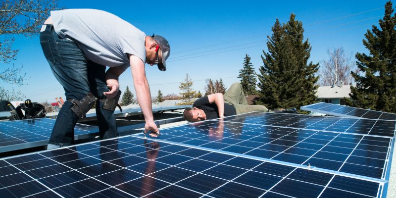 découvrez nos installateurs agréés pour panneaux photovoltaïques, experts dans l'optimisation de votre production d'énergie solaire. bénéficiez d'un service de qualité, d'une installation professionnelle et de conseils personnalisés pour maximiser vos économies d'énergie.