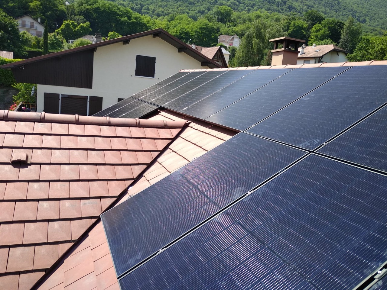 découvrez nos installateurs de panneaux photovoltaïques en savoie, spécialisés dans l'énergie solaire. profitez de conseils experts, d'une installation professionnelle et d'économies sur votre facture d'électricité tout en contribuant à une énergie plus verte.