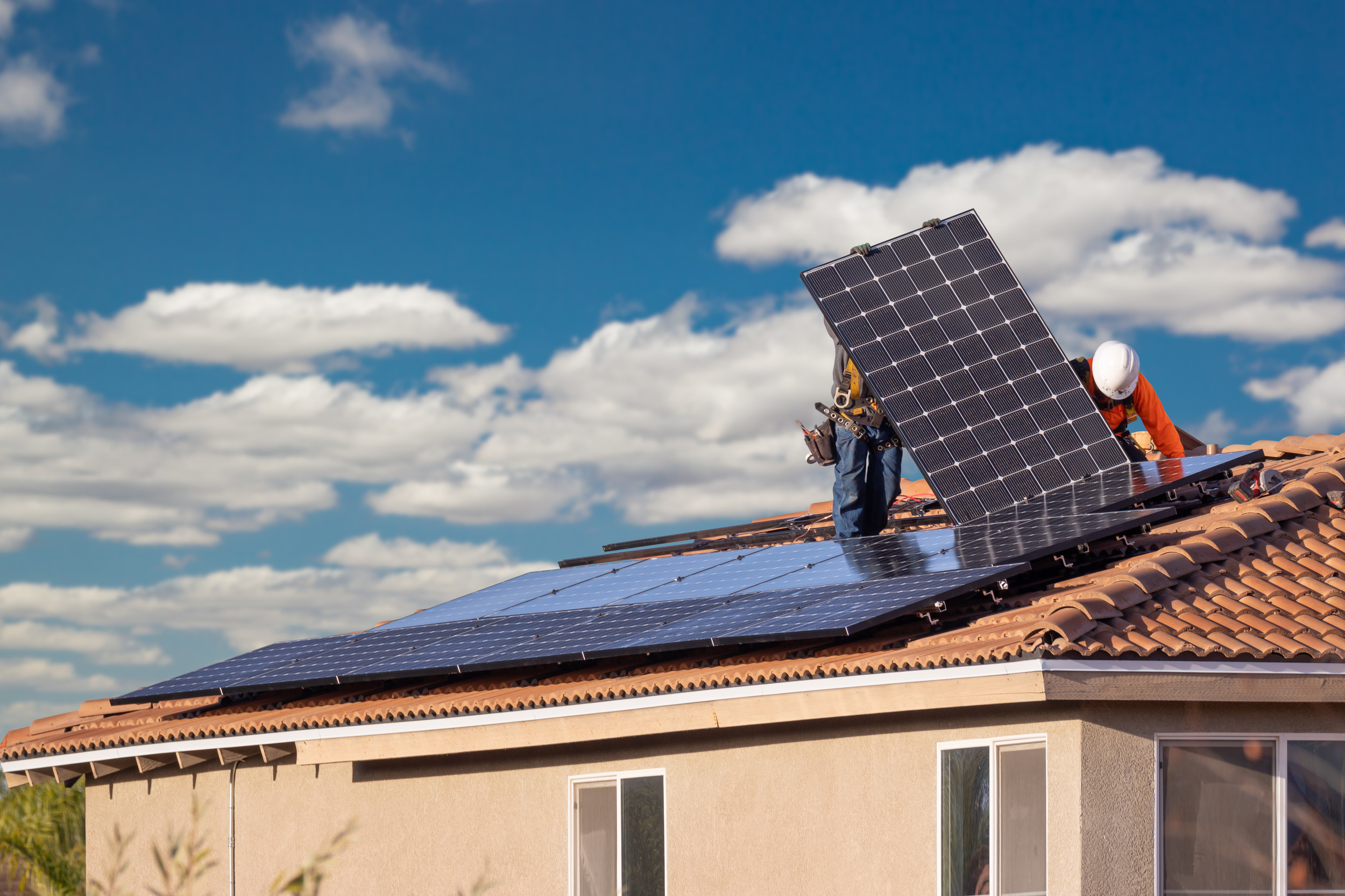 découvrez les meilleurs installateurs photovoltaïques à lyon pour optimiser votre consommation d'énergie et réduire votre empreinte carbone. profitez des conseils d'experts et d'une installation sur mesure pour votre projet solaire.