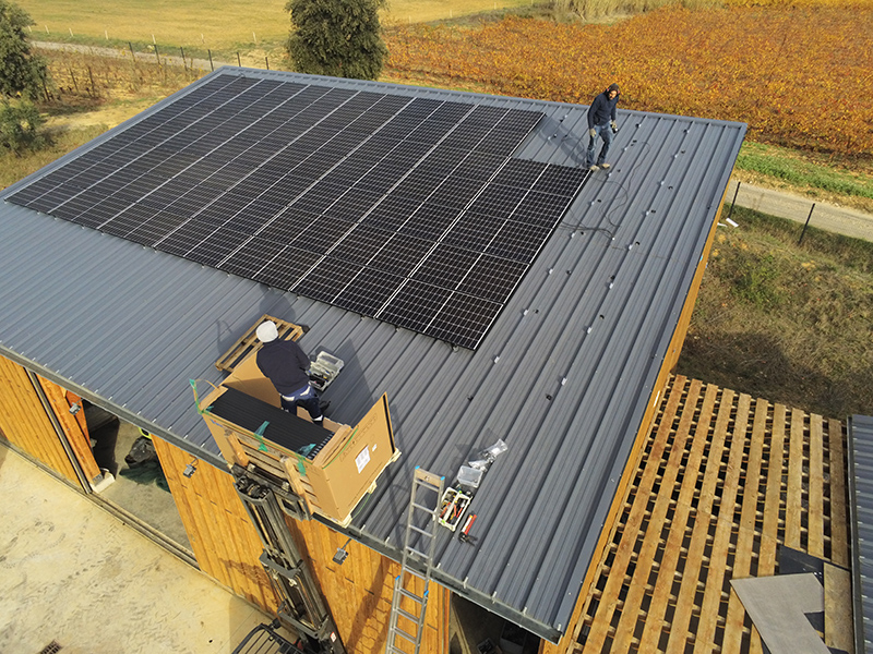 découvrez les meilleurs installateurs photovoltaïques à montpellier pour transformer votre maison en une source d'énergie renouvelable. bénéficiez d'un service professionnel et de conseils personnalisés pour optimiser votre consommation d'énergie et réduire vos factures.