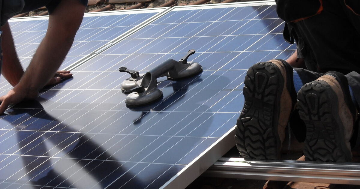 découvrez des installateurs photovoltaïques rentables qui vous aident à maximiser votre investissement en énergie solaire. profitez de solutions durables et économiques pour réduire vos factures d'électricité tout en contribuant à la protection de l'environnement.