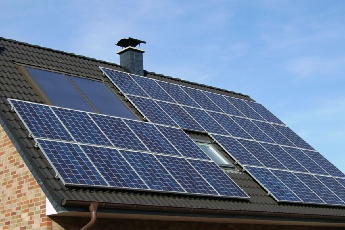 découvrez les avantages de l'autoconsommation photovoltaïque, une solution écologique et économique pour produire votre propre électricité à partir de l'énergie solaire. optimisez vos factures d'énergie tout en contribuant à la protection de l'environnement.
