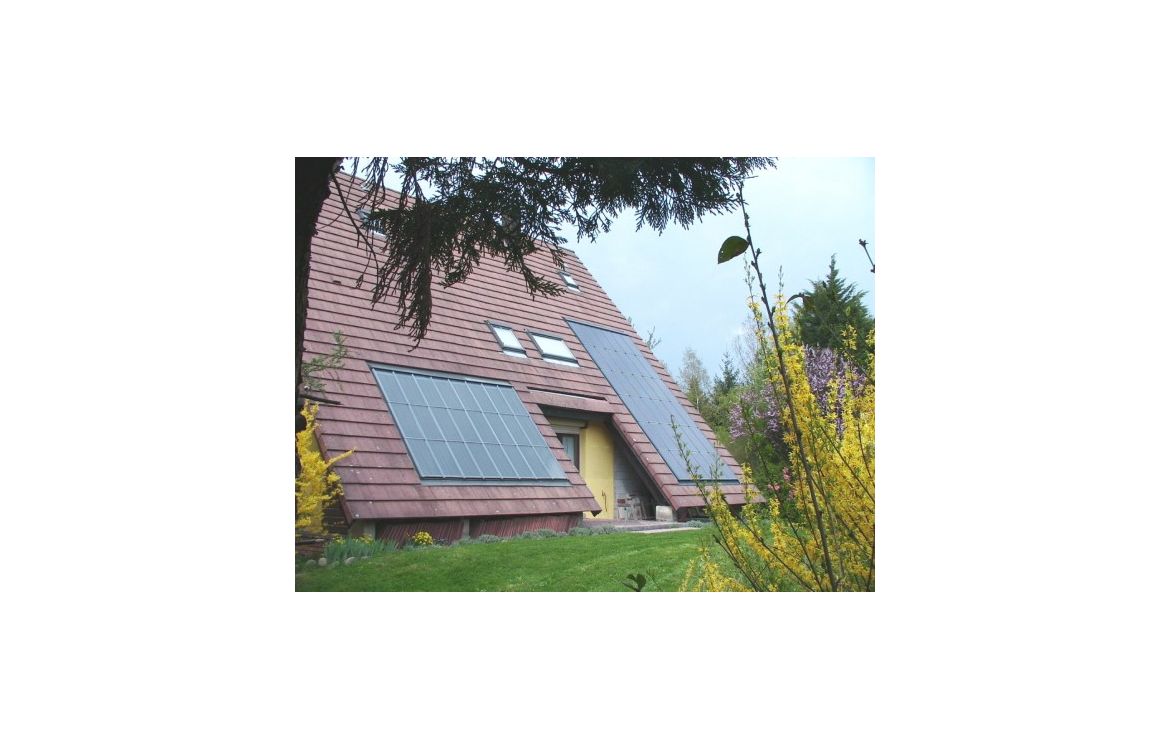 découvrez comment réaliser votre propre installation photovoltaïque avec notre guide diy. apprenez les étapes essentielles, les matériels nécessaires et des conseils pratiques pour produire votre propre énergie solaire tout en réduisant votre empreinte carbone.