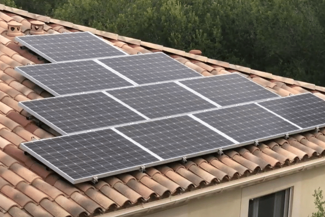 découvrez nos solutions d'installation photovoltaïque dans le gard. profitez d'une énergie solaire propre et économique pour votre maison ou entreprise. contactez-nous pour un devis personnalisé et commencez à générer votre propre électricité dès aujourd'hui.