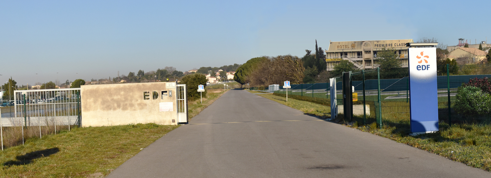 découvrez notre service d'installation photovoltaïque à salon de provence. profitez d'une énergie solaire efficace et durable pour réduire vos factures d'électricité tout en préservant l'environnement. contactez-nous dès aujourd'hui pour un devis personnalisé.