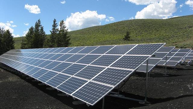 découvrez comment réaliser une installation solaire rentable pour générer des économies d'énergie et réduire votre empreinte carbone. profitez de conseils pratiques et d'astuces pour maximiser votre investissement solaire.