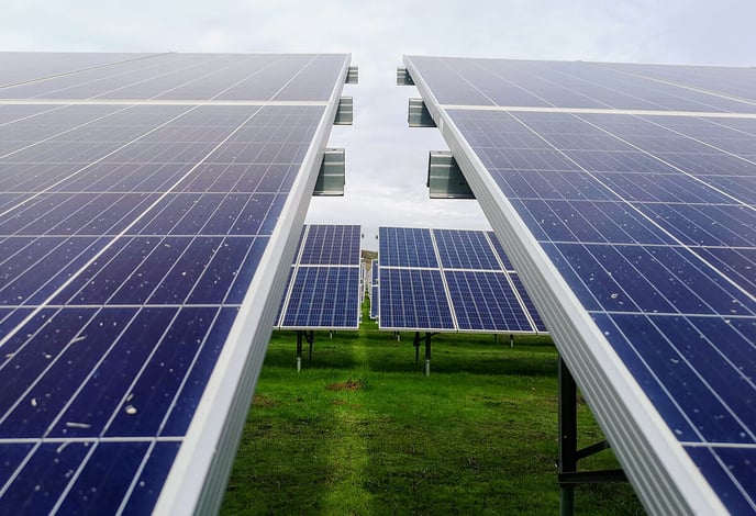 découvrez les panneaux photovoltaïques, une solution énergétique durable et économique pour produire votre propre électricité. maximisez votre autonomie énergétique tout en réduisant votre empreinte carbone grâce à cette technologie innovante.