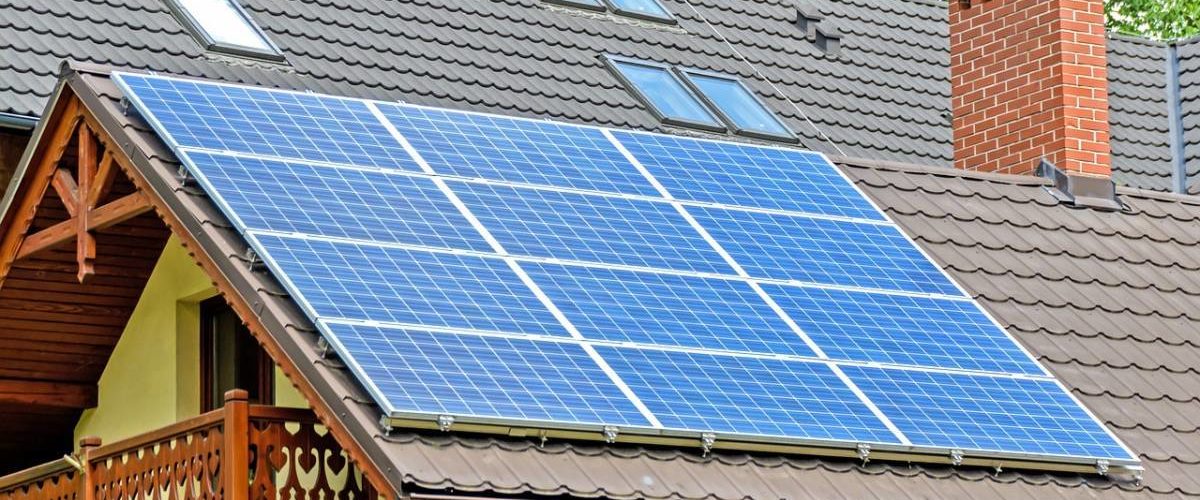 découvrez comment installer un panneau solaire soi-même grâce à notre guide complet. économisez de l'argent et contribuez à la protection de l'environnement avec des étapes simples et des conseils pratiques pour réussir votre projet d'énergie renouvelable.