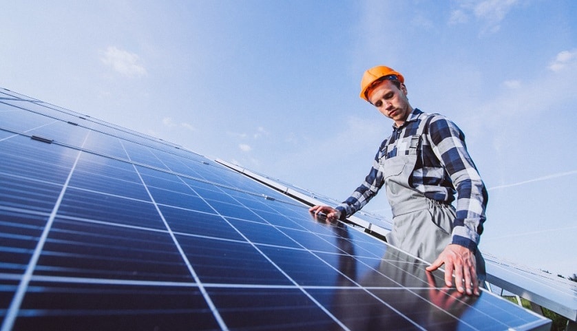 découvrez comment investir dans l'énergie solaire peut transformer votre avenir financier tout en contribuant à la protection de l'environnement. explorez les avantages économiques, les incitations gouvernementales et les meilleures pratiques pour maximiser votre retour sur investissement grâce à l'énergie renouvelable.