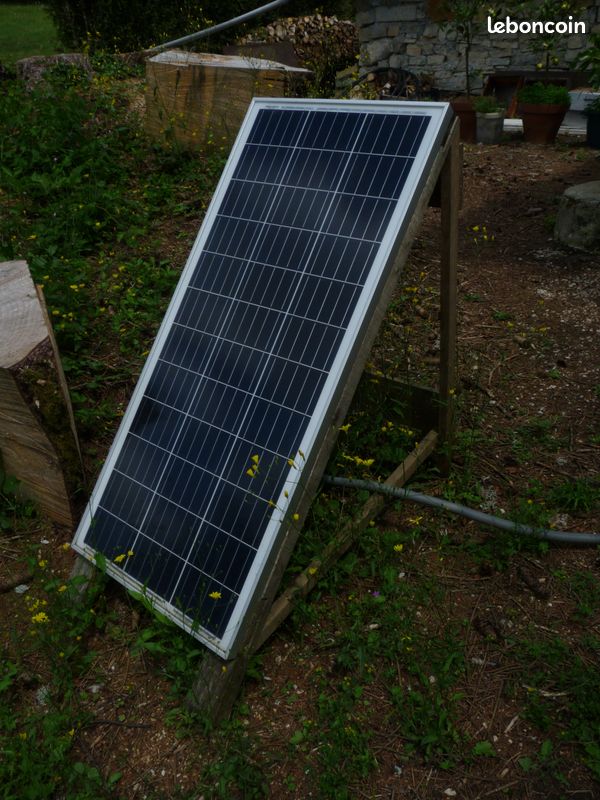 découvrez notre kit solaire autonome, une solution efficace et écologique pour produire votre propre énergie renouvelable. idéal pour les camping, les maisons de vacances ou en mode off-grid, ce kit vous permet de réduire votre empreinte carbone tout en bénéficiant d'une autonomie énergétique. facile à installer et adapté à tous vos besoins, il est temps de passer à l'énergie solaire!