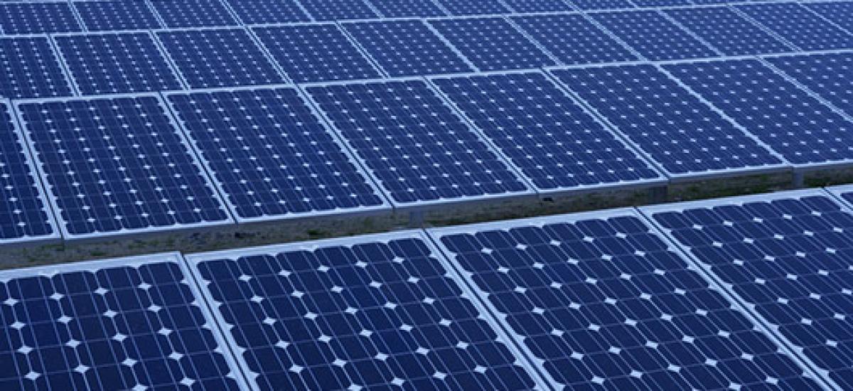 découvrez les avantages du photovoltaïque : une solution d'énergie renouvelable qui transforme la lumière du soleil en électricité. informez-vous sur les technologies, les installations et les subventions pour maximiser votre investissement et contribuer à un avenir durable.