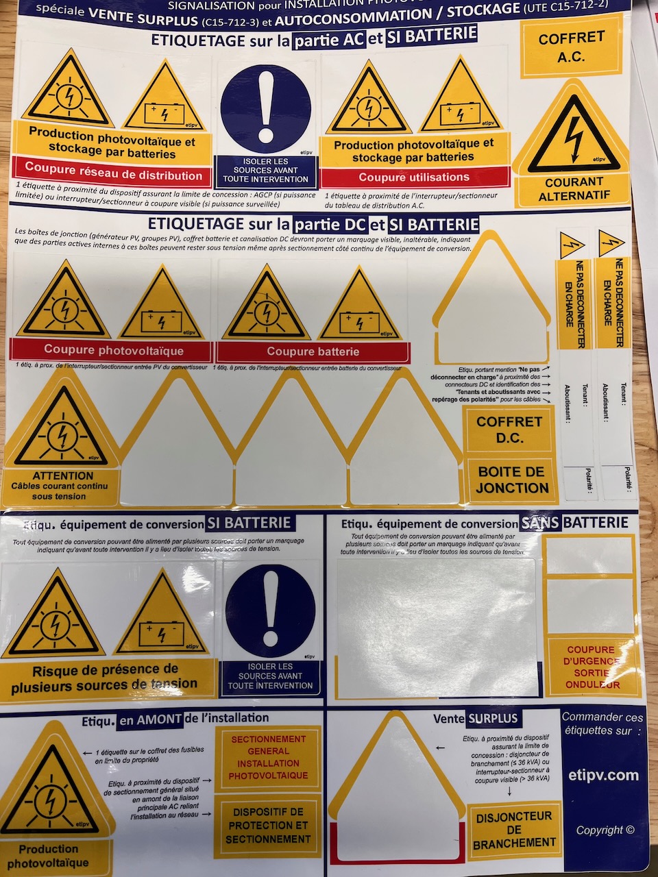 découvrez les enjeux et les réglementations entourant la limite de puissance photovoltaïque. informez-vous sur les capacités maximales des installations solaires pour optimiser votre production d'énergie renouvelable tout en respectant les normes en vigueur.