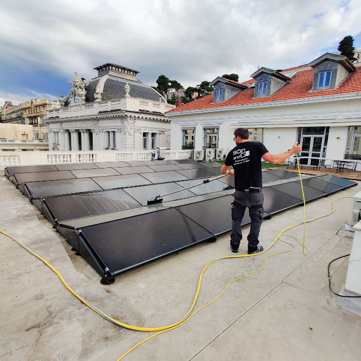 assurez la performance optimale de vos installations solaires grâce à notre service de maintenance photovoltaïque. profitez d'une expertise professionnelle pour prolonger la durée de vie de vos panneaux solaires et maximiser votre production d'énergie renouvelable.