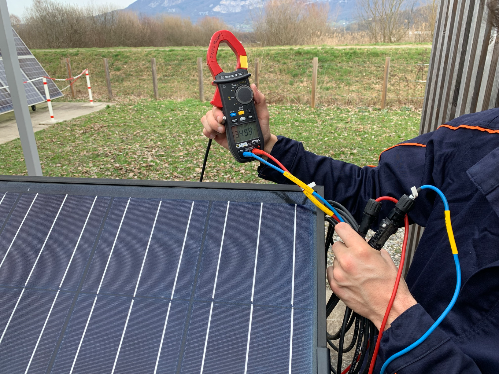 découvrez tout sur la norme photovoltaïque : exigences, certifications et bonnes pratiques pour garantir l'efficacité et la sécurité de vos installations solaires. informez-vous sur les réglementations en vigueur et les meilleures solutions pour un avenir énergétique durable.