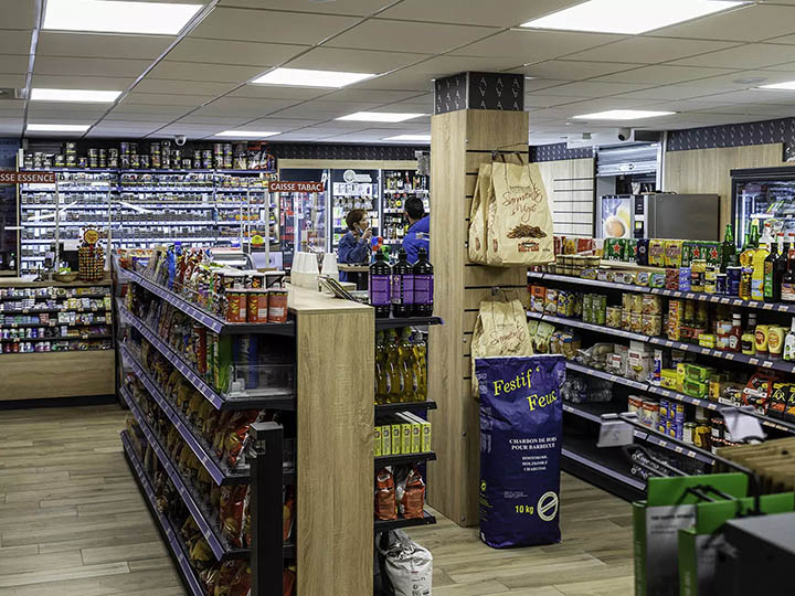 découvrez des stratégies efficaces pour optimiser votre espace de vente et maximiser l'impact de vos produits. transformez votre point de vente en un lieu attrayant et fonctionnel qui attire davantage de clients et augmente vos ventes.