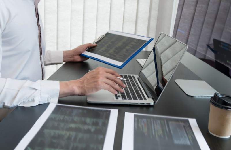 découvrez des stratégies efficaces pour optimiser l'expérience utilisateur sur votre site web. améliorez la navigation, la vitesse de chargement et l'engagement des visiteurs grâce à nos conseils pratiques et astuces professionnelles.