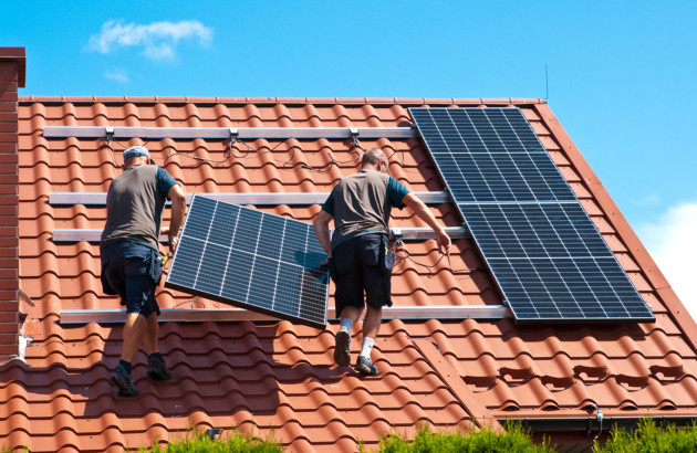 découvrez les avantages des panneaux solaires pour une énergie renouvelable et économique. apprenez comment installer et optimiser votre système photovoltaïque pour réduire votre facture d'électricité et contribuer à la protection de l'environnement.