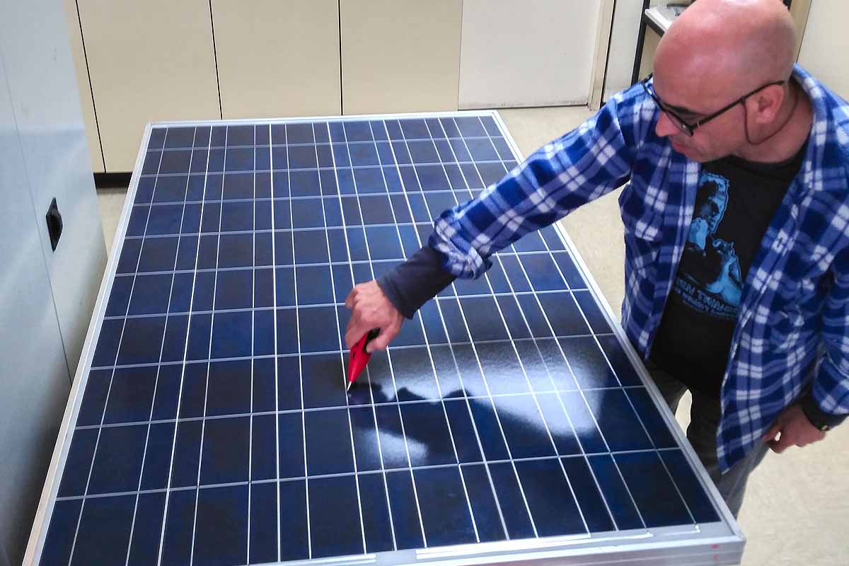 découvrez nos solutions de panneaux solaires pour entreprises, optimisez votre consommation énergétique et réduisez vos coûts tout en contribuant à la protection de l'environnement. engagés pour un avenir durable, nous vous accompagnons dans votre transition énergétique.