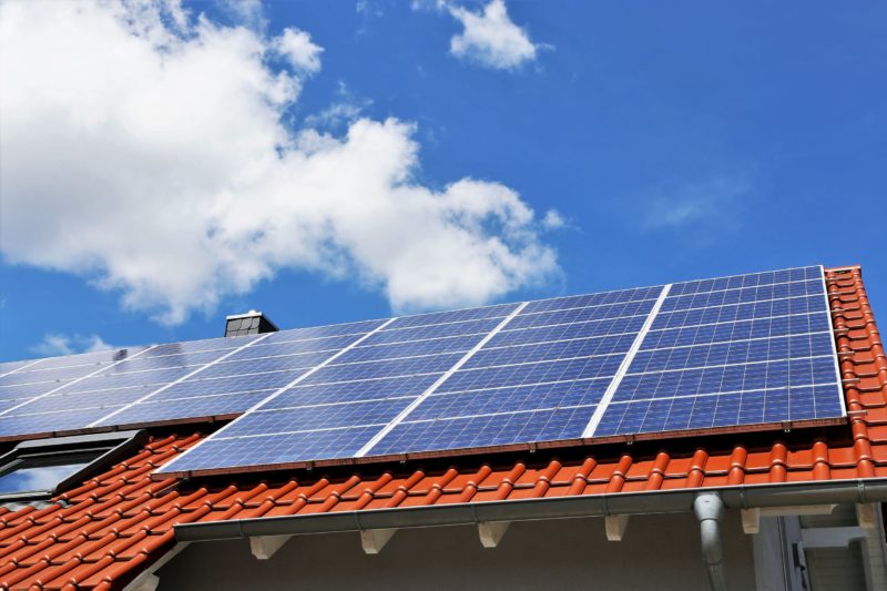 découvrez les avantages des panneaux photovoltaïques dans la drôme : une solution écologique et économique pour produire votre propre électricité. informez-vous sur les subventions, l'installation et les bénéfices à long terme de l'énergie solaire dans cette belle région.