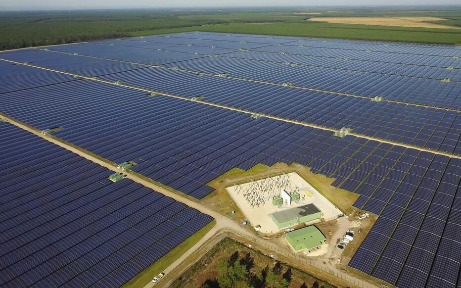 découvrez nos solutions de panneaux photovoltaïques en gironde : une énergie renouvelable pour réduire vos factures d'électricité et contribuer à la protection de l'environnement. profitez d'une installation adaptée à vos besoins.