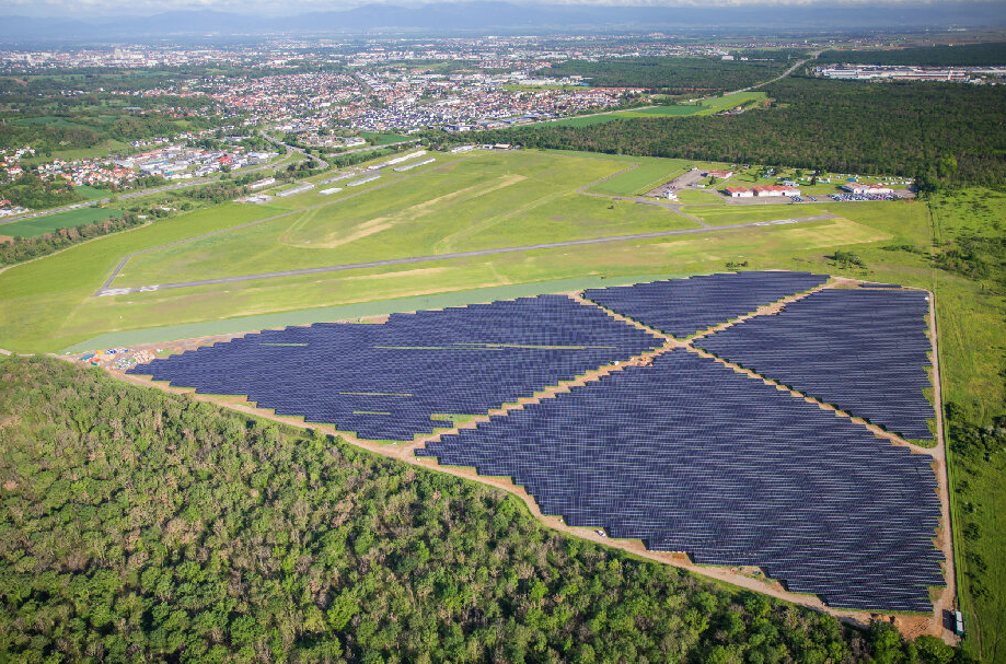 découvrez des solutions durables avec nos panneaux photovoltaïques dans le haut-rhin. améliorez votre efficacité énergétique tout en réduisant votre empreinte carbone. informez-vous sur nos offres et rejoignez la transition énergétique dès aujourd'hui !