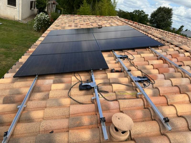 découvrez nos solutions d'installation de panneaux photovoltaïques à montauban. profitez d'énergie renouvelable et réduisez votre facture d'électricité tout en préservant l'environnement. contactez-nous pour un devis personnalisé et commencez à produire votre propre énergie solaire.