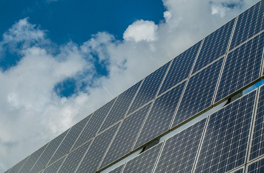 découvrez comment les panneaux photovoltaïques peuvent devenir une source de revenus rentable pour votre maison ou votre entreprise. profitez d'une énergie renouvelable tout en réduisant votre facture d'électricité et en contribuant à la protection de l'environnement.