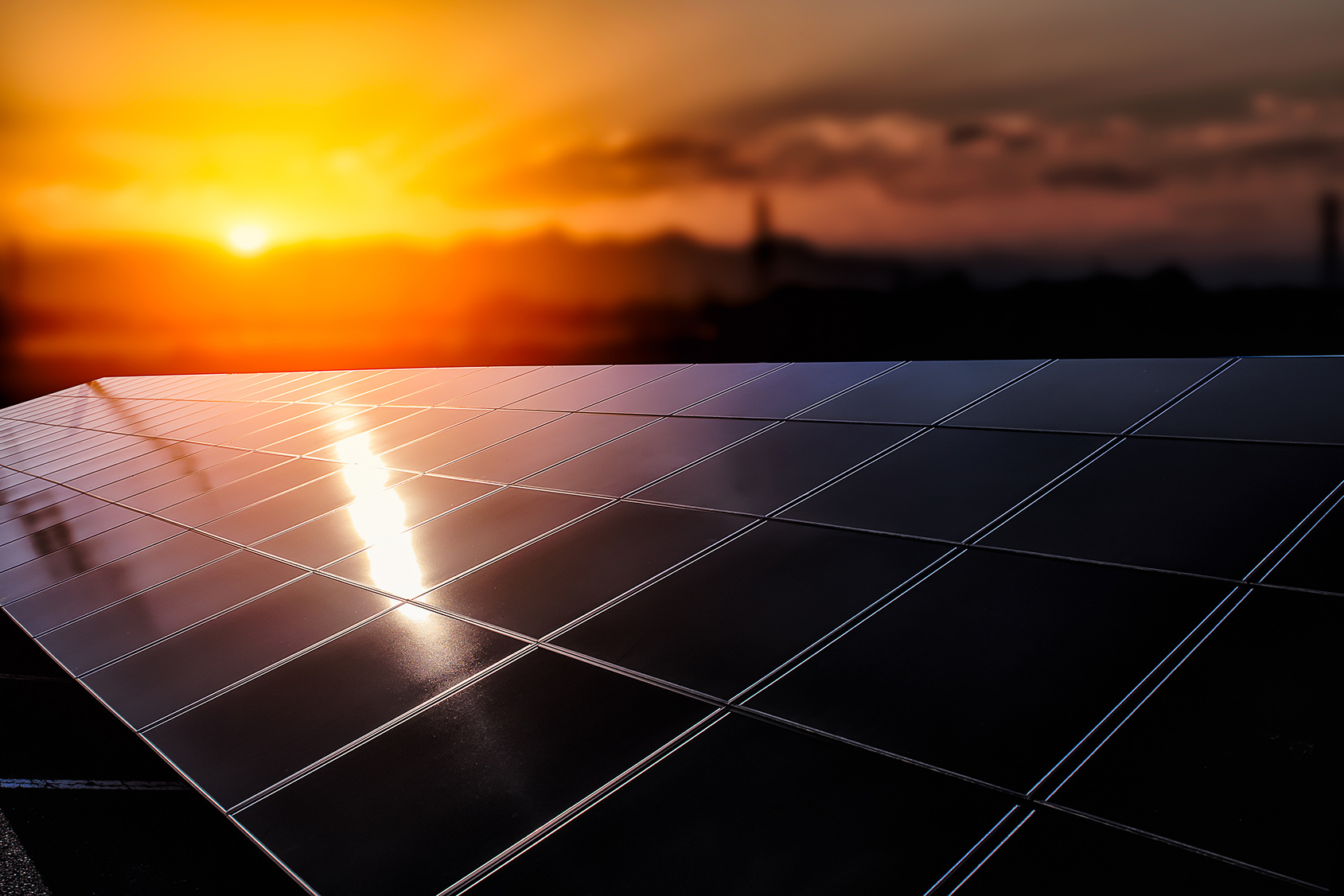 découvrez comment les panneaux solaires peuvent transformer votre maison en une source d'énergie durable et économique. apprenez les avantages de l'énergie solaire, les différentes technologies disponibles et les étapes pour installer des panneaux solaires chez vous.