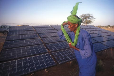 découvrez comment les panneaux solaires contribuent à une économie verte durable. informez-vous sur les avantages écologiques et économiques de l'énergie solaire et comment elle peut transformer votre quotidien tout en protégeant notre planète.
