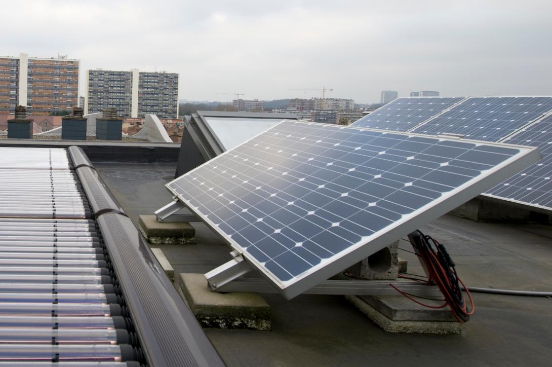 découvrez les avantages des panneaux solaires pour votre toit : une solution énergétique écologique et économique qui réduit votre facture d'électricité tout en valorisant votre bien immobilier. optez pour une énergie renouvelable et durable dès aujourd'hui.
