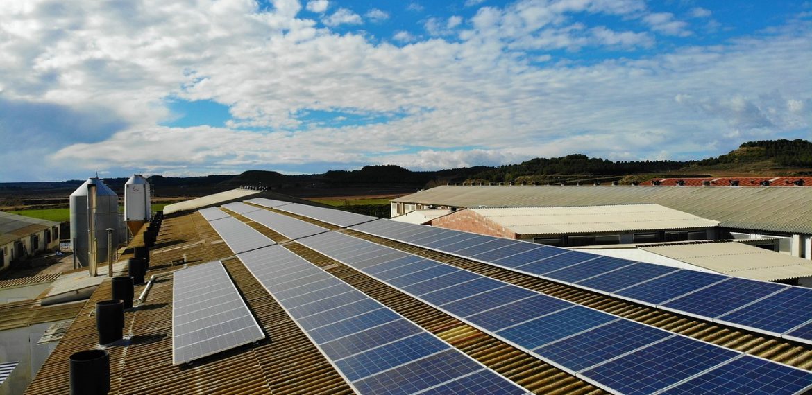 découvrez les avantages et les innovations du photovoltaïque, une solution énergétique durable qui transforme la lumière du soleil en électricité. explorez comment cette technologie contribue à la transition énergétique et réduit votre empreinte carbone.