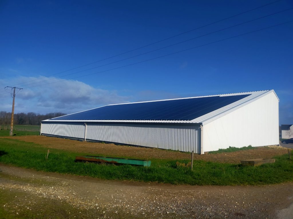 découvrez comment le photovoltaïque agricole dans la région 79 peut transformer votre exploitation en une source d'énergie durable et rentable. maximisez vos rendements tout en contribuant à la préservation de l'environnement grâce à des solutions solaires adaptées à vos besoins agricoles.