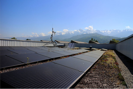 découvrez comment le photovoltaïque transforme les copropriétés en sources d'énergie durable. profitez des avantages économiques et écologiques de l'installation de panneaux solaires, tout en améliorant la valorisation de votre bien immobilier.