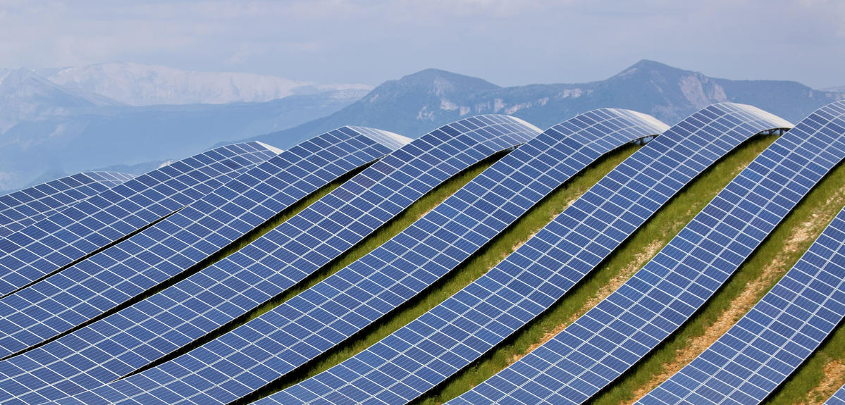 découvrez les innovations révolutionnaires du photovoltaïque à pérovskite, une technologie prometteuse qui transforme l'énergie solaire en une source durable et efficace. explorez ses avantages, son fonctionnement, et son potentiel pour un avenir énergétique plus vert.