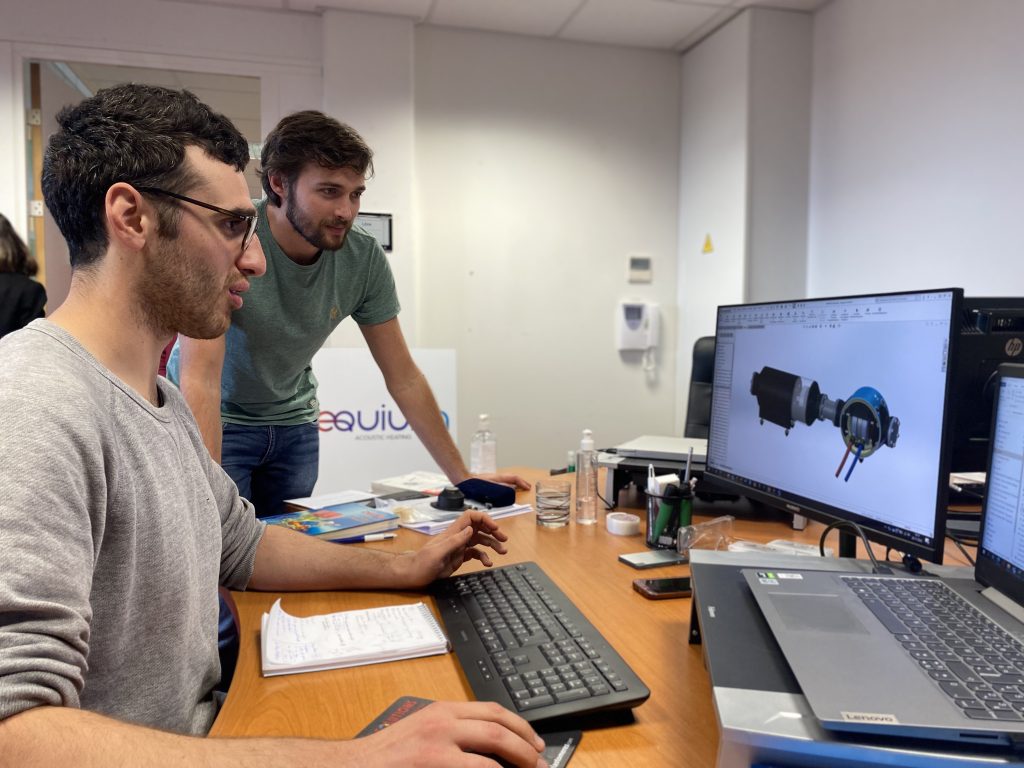 découvrez la pompe à chaleur acoustique equium, une solution innovante alliant performance énergétique et confort acoustique. idéale pour des installations silencieuses et efficaces, elle optimise votre consommation d'énergie tout en réduisant votre empreinte sonore.