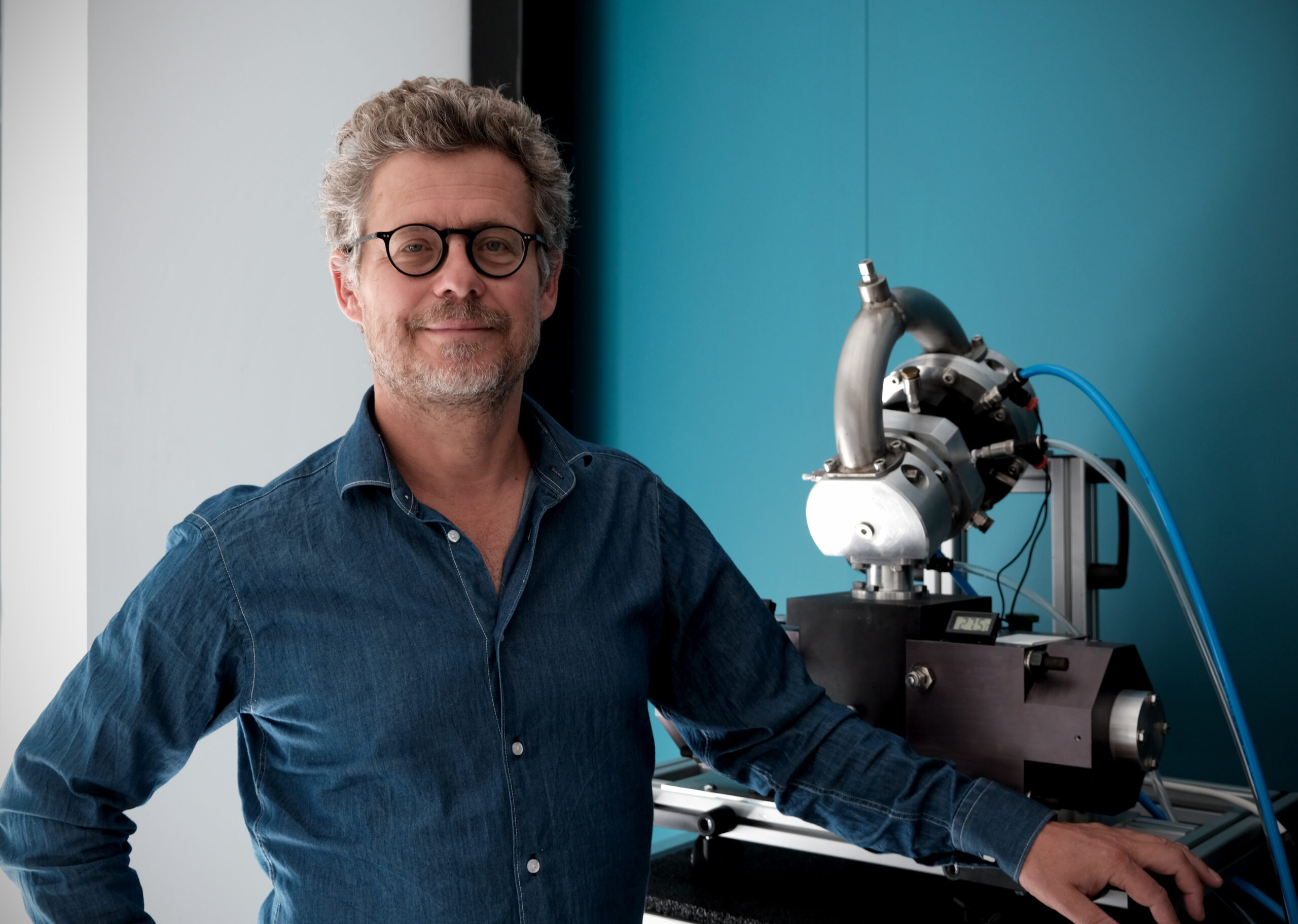 découvrez la pompe à chaleur acoustique equium, une solution innovante et silencieuse pour le chauffage de votre maison. profitez d'un confort optimal tout en réduisant votre consommation énergétique et votre empreinte carbone. idéale pour un environnement paisible et écoresponsable.