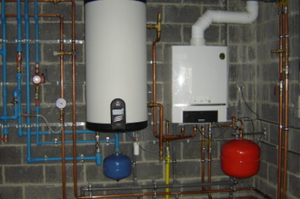 découvrez les différences clés entre une pompe à chaleur et une chaudière. comparez leur efficacité énergétique, leur coût d'installation et d'entretien, ainsi que leur impact environnemental pour faire le meilleur choix pour votre chauffage.