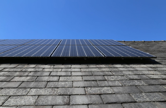 découvrez nos conseils et astuces pour la préparation de votre toiture avant l'installation de panneaux solaires. optimisez l'efficacité de votre système et assurez une pose durable et sécurisée.