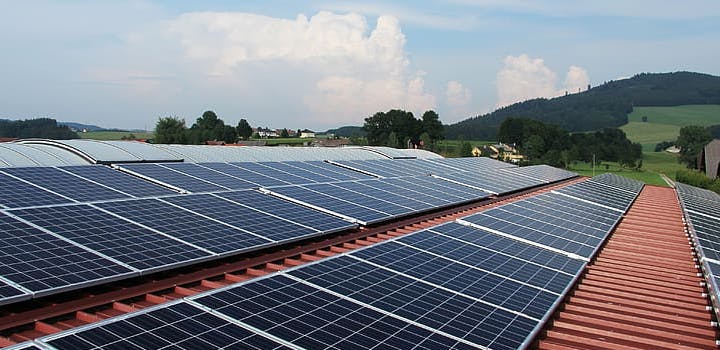 découvrez les prix des panneaux photovoltaïques au mètre carré pour optimiser votre investissement dans l'énergie solaire. comparez les coûts, explorez les différentes options disponibles et informez-vous sur les subventions potentielles pour rendre votre projet encore plus rentable.