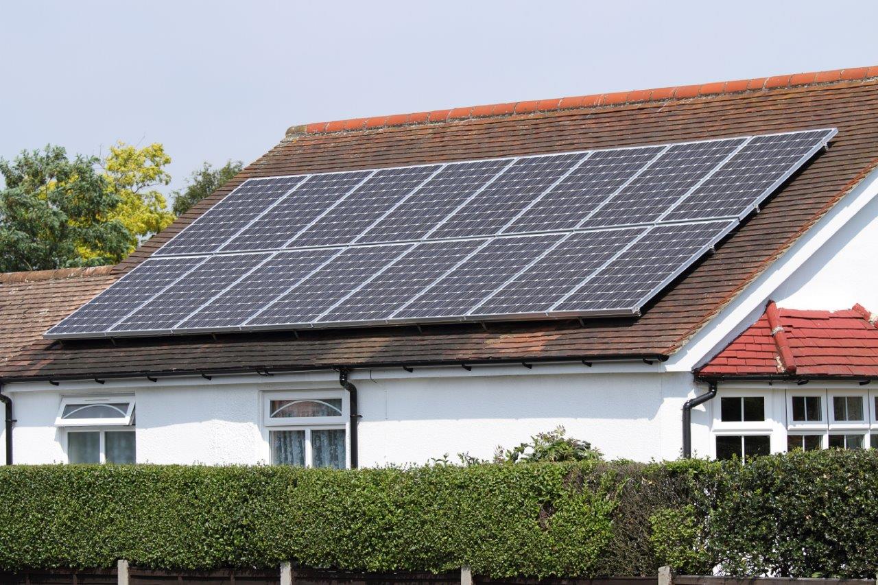 découvrez les prix des panneaux solaires pour une surface de 150m2. comparez les offres, les installations et les avantages économiques liés à l'énergie solaire pour votre habitation. informez-vous sur les subventions disponibles et faites un choix éclairé pour votre transition énergétique.