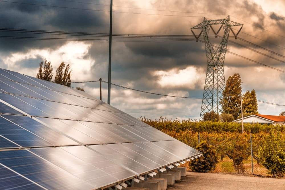découvrez les prix compétitifs des panneaux solaires proposés par engie. comparez les offres, les subventions disponibles et les avantages d'une installation solaire pour réduire votre facture d'électricité et contribuer à la transition énergétique.