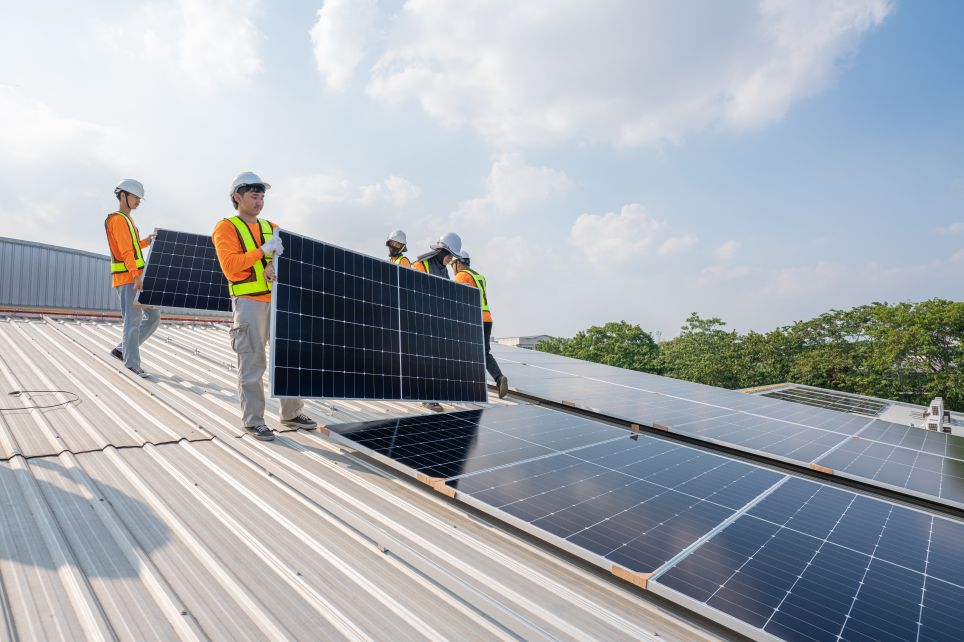 découvrez les avantages de l'énergie photovoltaïque pour un avenir durable. apprenez comment transformer la lumière du soleil en électricité et réduire votre empreinte carbone tout en économisant sur vos factures d'énergie.