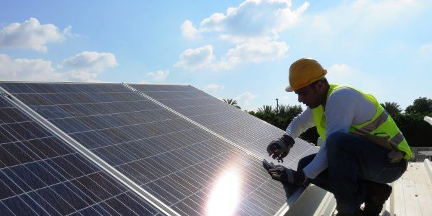 découvrez comment choisir le bon installateur de panneaux solaires pour votre projet. nos conseils pratiques vous aideront à sélectionner un professionnel fiable, compétent et adapté à vos besoins, afin de garantir une installation efficace et durable de vos panneaux photovoltaïques.