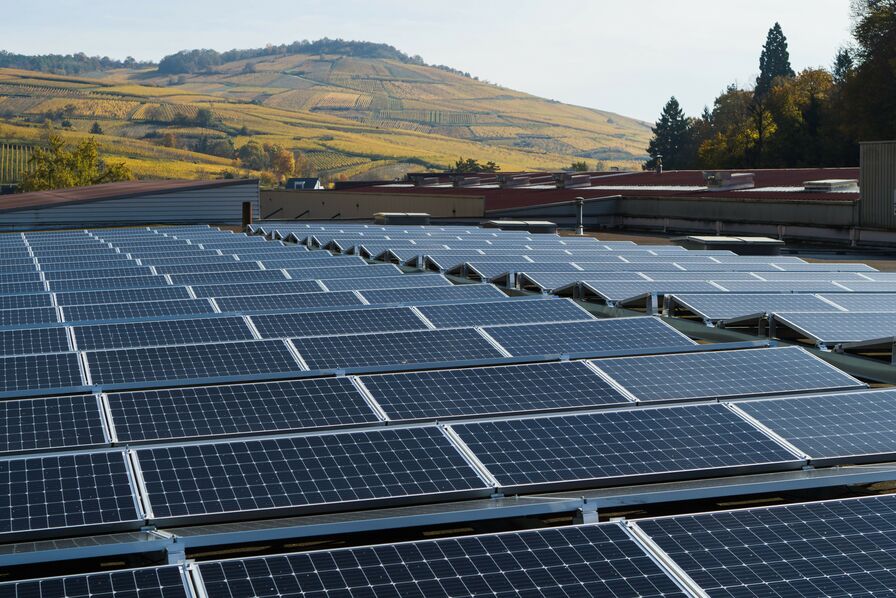 découvrez les technologies photovoltaïques, qui transforment la lumière du soleil en énergie propre et renouvelable. apprenez comment ces innovations contribuent à la transition énergétique et à la durabilité environnementale.