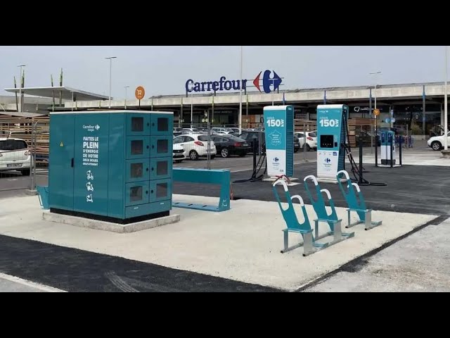 découvrez les stations de recharge pour voitures électriques disponibles chez carrefour. chargez votre véhicule facilement tout en faisant vos courses dans un cadre pratique et moderne.