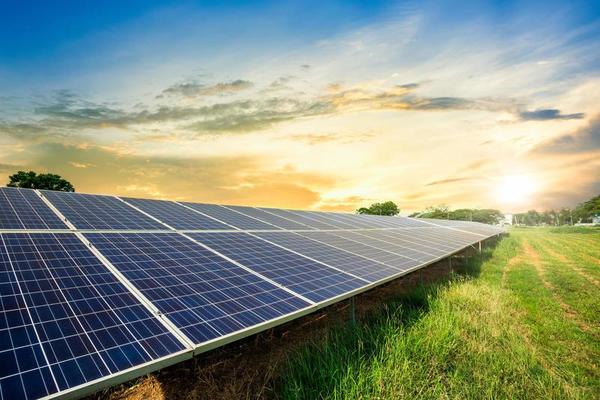 découvrez comment profiter de l'énergie solaire gratuite pour réduire vos factures d'électricité et adopter un mode de vie durable. apprenez les solutions disponibles et les étapes à suivre pour tirer parti de cette ressource inépuisable.